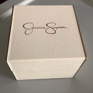 Jessica Simpson Watch